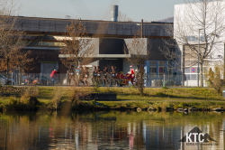 2025-11-30 Winterrung Graz Rentiere - DSC_0818